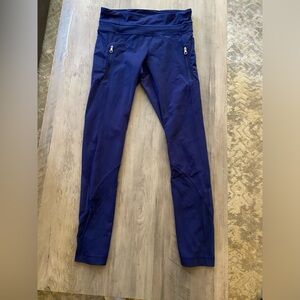 LULULEMON NAVY BLUE FRONT ZIPPERS WITH MESH HEM AND WAIST BAND CROPPED LEGGINGS